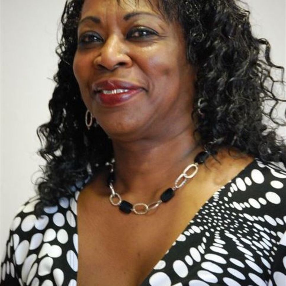 Meet your Posher, Marilyn